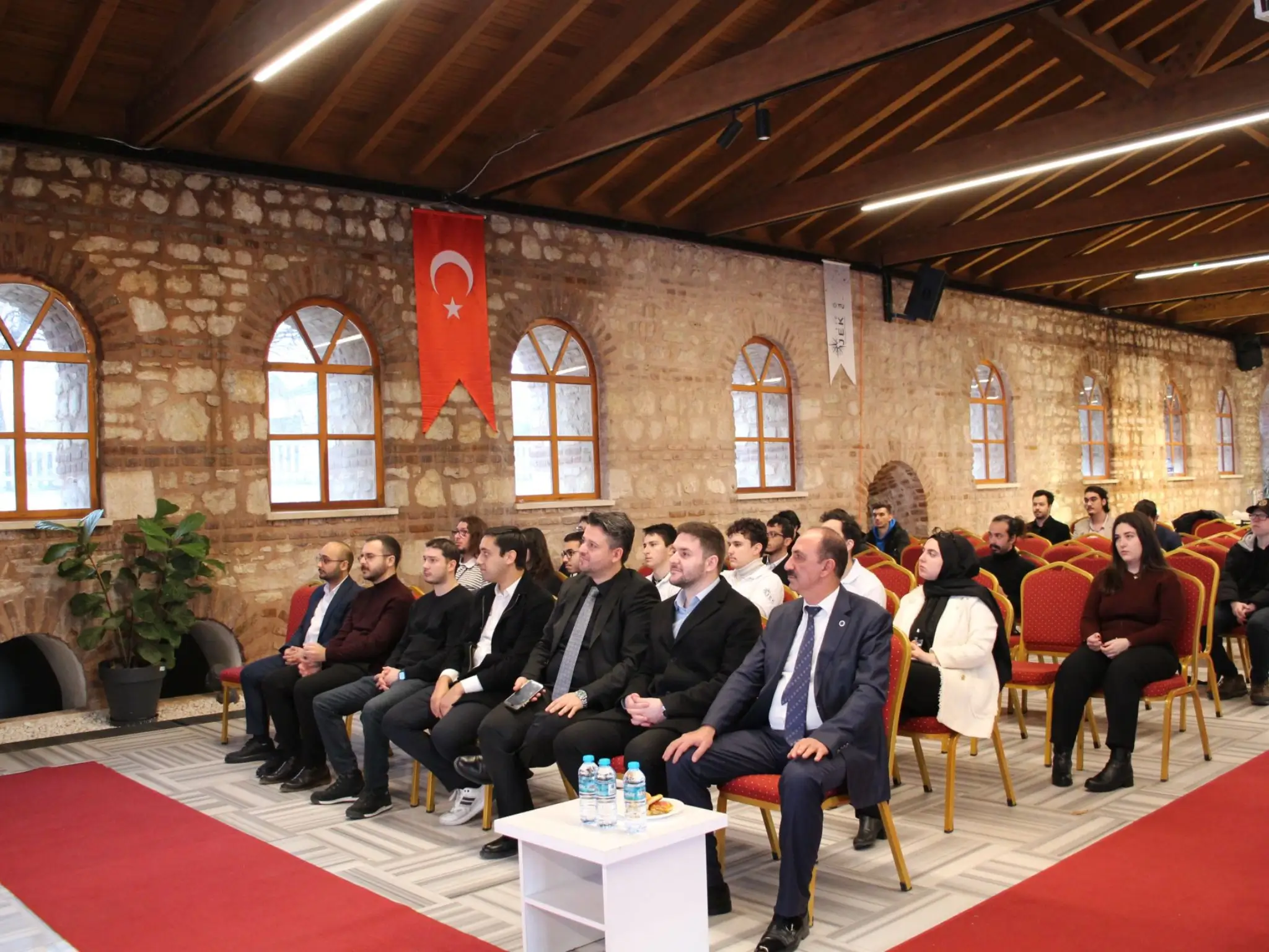 Zeminciler Derneği YTÜ’de Öğrencilerle Buluştu